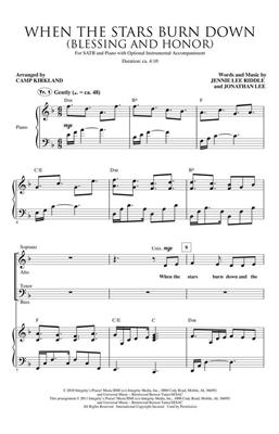 Jennie Lee Riddle: When the Stars Burn Down (Blessing and Honor): (Arr. Camp Kirkland): Chœur Mixte et Accomp.